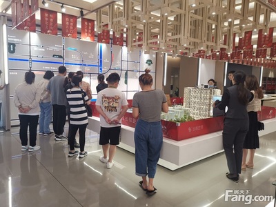 金鹰世界怎么样?看现场置业顾问发布了5条项目新消息!